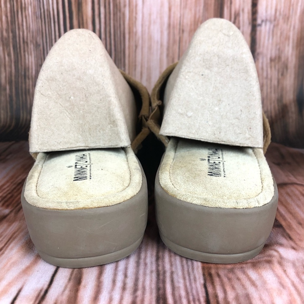 Minnetonka Brown Suede Leather Fringe Beaded Sandals Slides - Picture 7 of 12